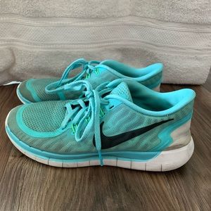 NIKE Free 5.0 running shoes